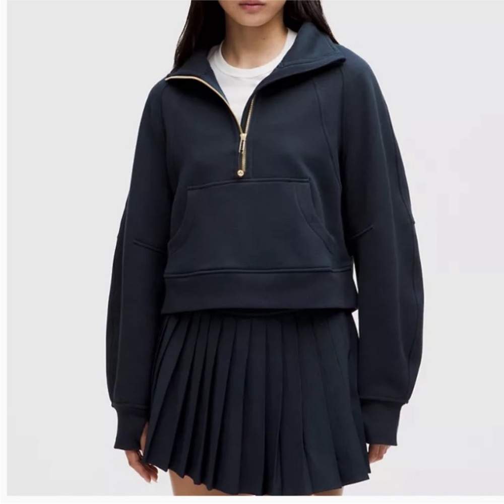 lululemon
Scuba Oversized Funnel-Neck Half Zip